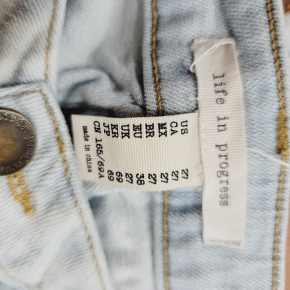 Life in Progress Womens Light Blue Jeans - Picture 4 of 4
